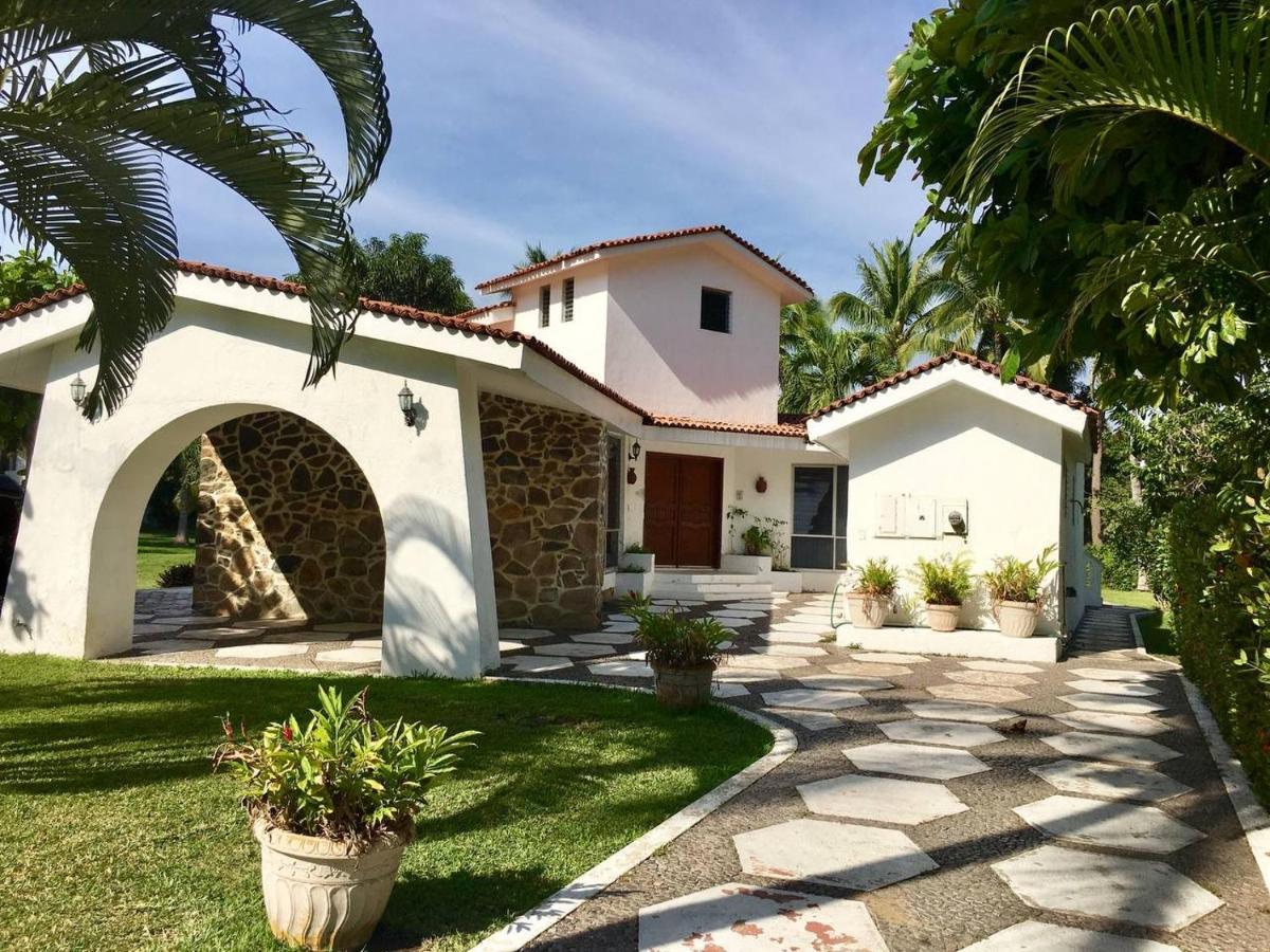 Villas Paraiso Manzanillo,Club Santiago Casa Playa Exterior photo